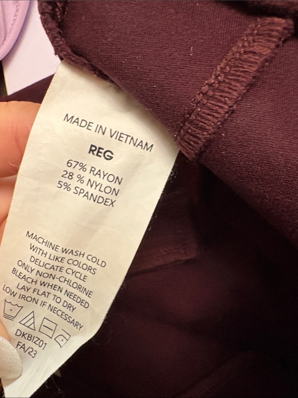 Quince Ultra-Stretch Ponte Straight Leg Pants Burgundy Size Large - Picture 4 of 7